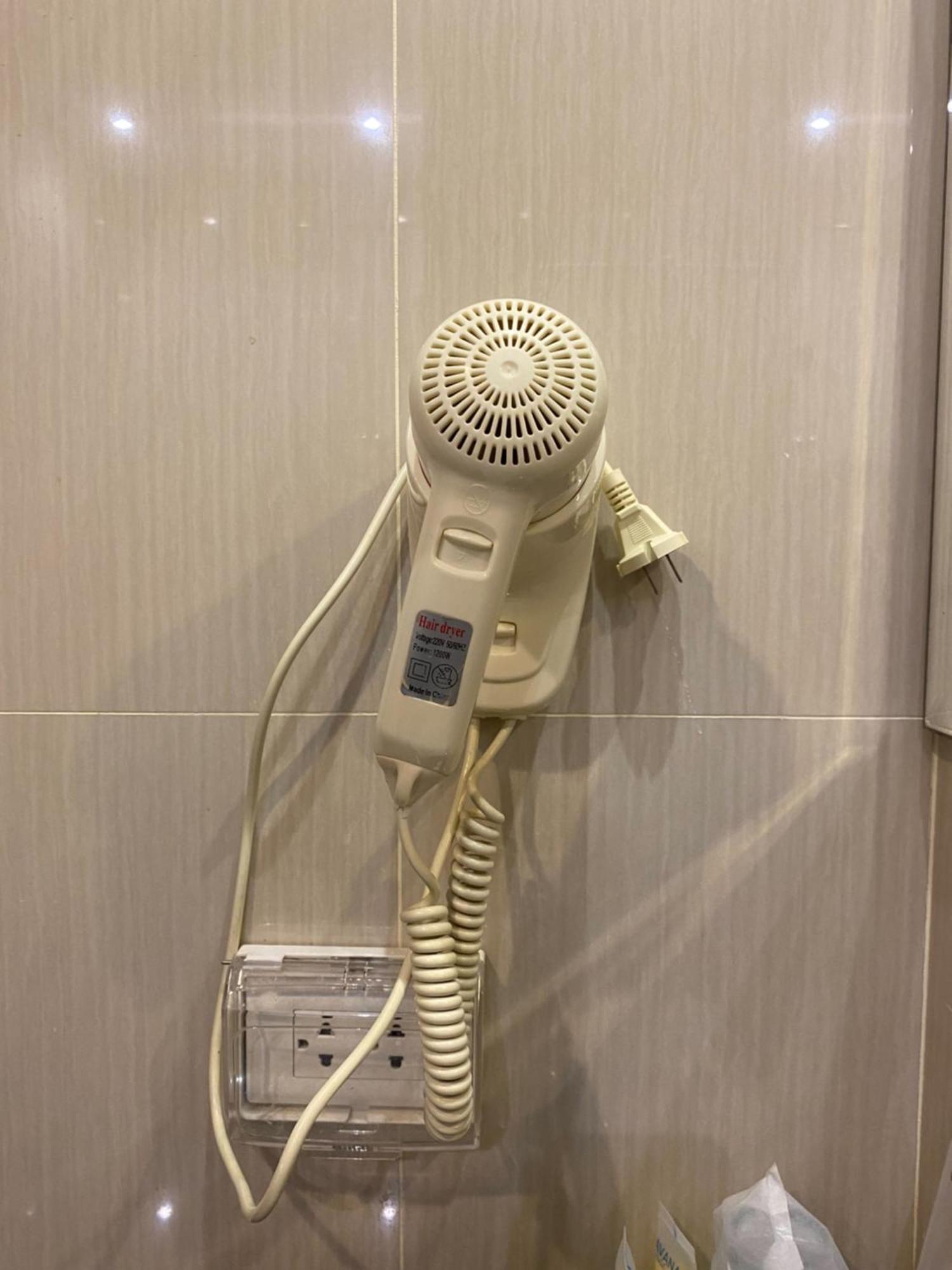 C Hotel Bangna Bangkok Dış mekan fotoğraf